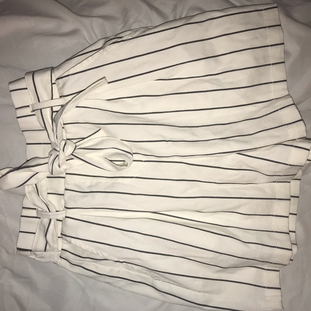bershka shorta